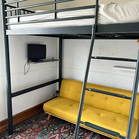 2 Lits Pour 3 Personnes Metro 5 Guest house
